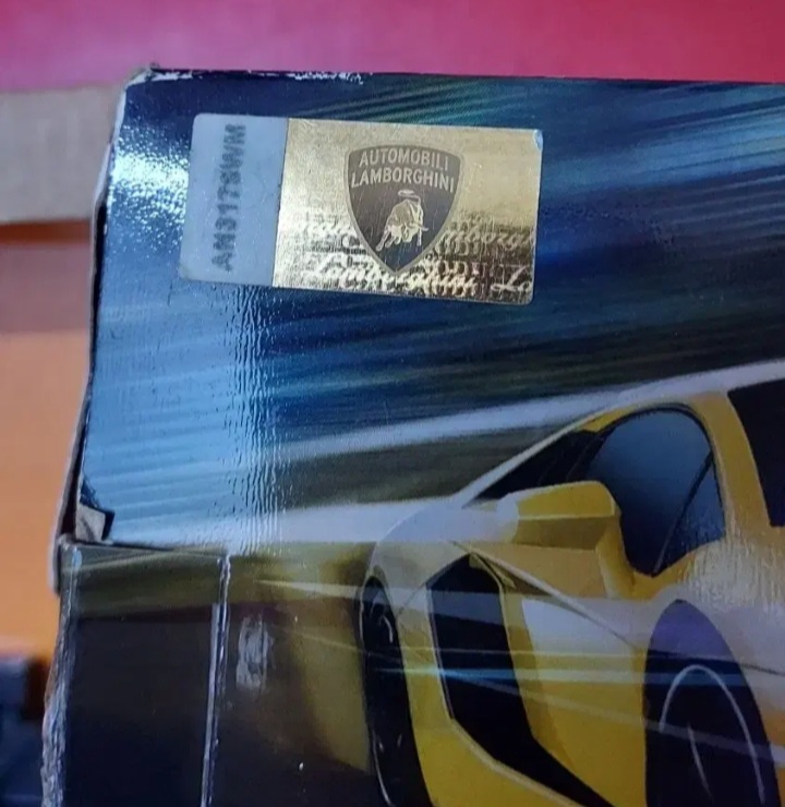 ماکت لامبورگینی گالاردو exotics ۱:۲۴